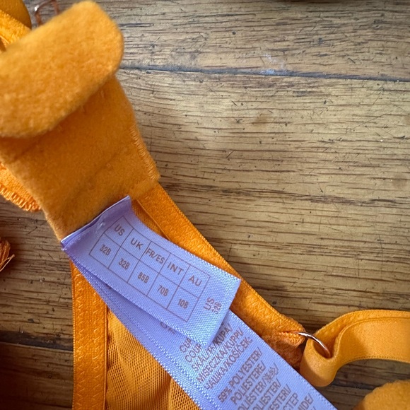 Savage by Rihanna all these 4 bras are sold together - Picture 2 of 2